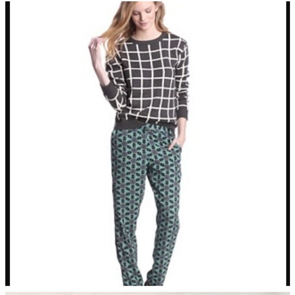 W118 by Walter Baker Sabrina Gray & Cream Windowpane Crew Neck Sweater sz M NWT